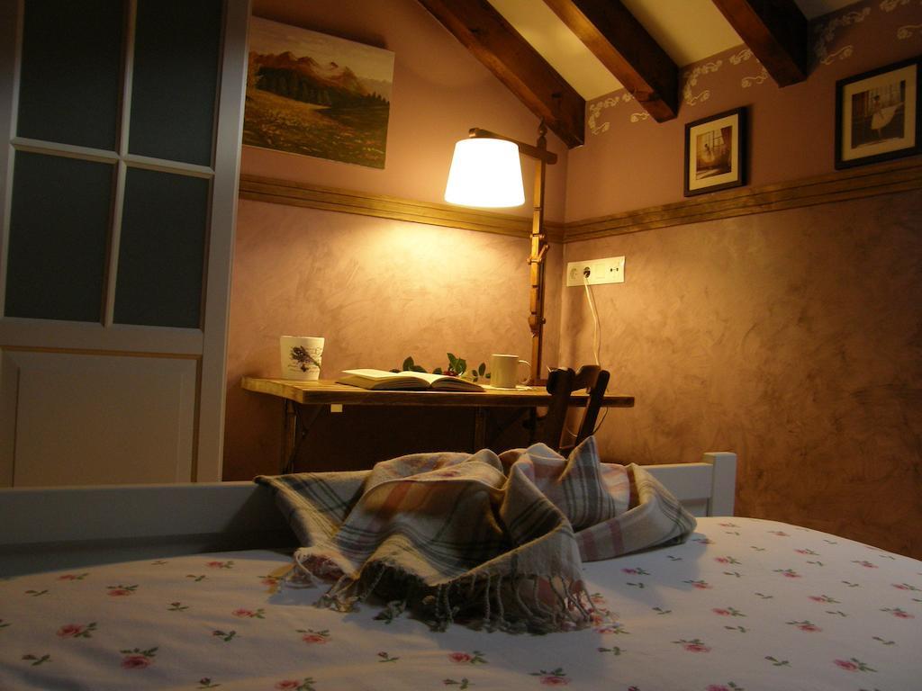 Chalet Rural El Encanto Ojedo Pokoj fotografie